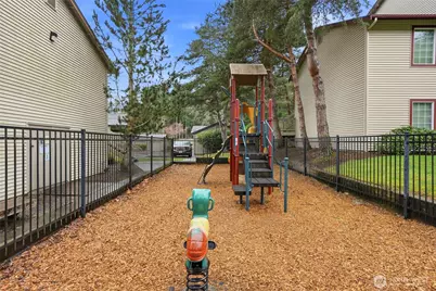 25025 SE Klahanie Boulevard #K101, Sammamish, WA 98029 - Photo 31