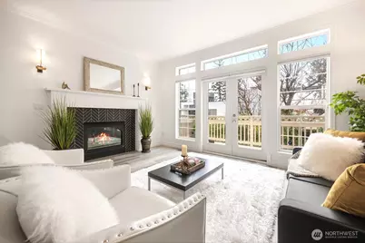 11870 SE 5th Street, Bellevue, WA 98005 - Photo 17