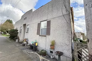 606 Greenleaf Ave, Burlington, WA 98233 - Photo 1