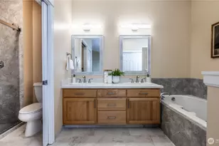 10042 Main St, Bellevue, WA 98004 - Photo 19