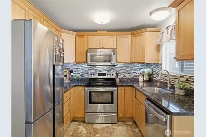 17116 6th Avenue Ct E, Spanaway, WA 98387 - Photo 7