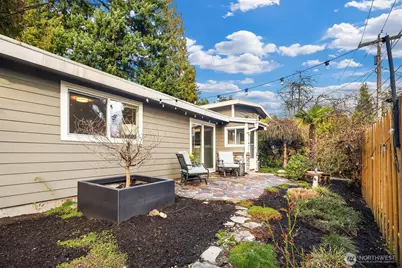 16042 Lake Hills Boulevard, Bellevue, WA 98008 - Photo 25