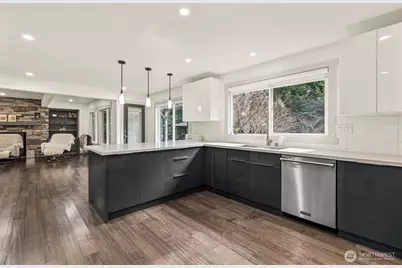 409 SW 348th Court, Federal Way, WA 98023 - Photo 9