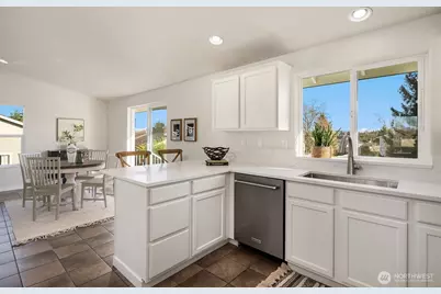 1442 Sunset Avenue, Ferndale, WA 98248 - Photo 9