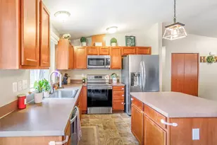 21710 147th St E, Bonney Lake, WA 98391 - Photo 5