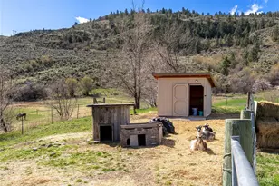 31 Rooster Flats, Oroville, WA 98844 - Photo 37