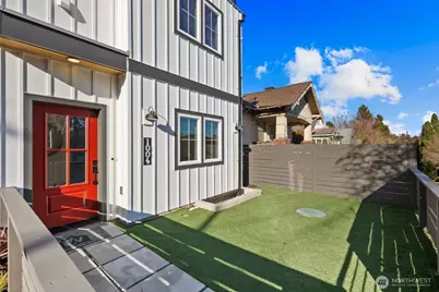 1004 N 48th Street #A, Seattle, WA 98103 - Photo 25