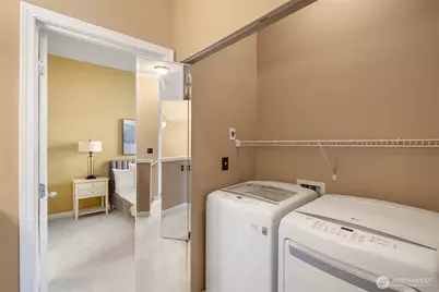 1855 Trossachs Boulevard SE #206, Sammamish, WA 98075 - Photo 23