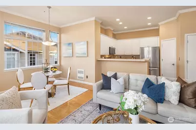 1855 Trossachs Boulevard SE #206, Sammamish, WA 98075 - Photo 3