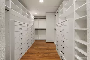 2409 29th Ave W, Seattle, WA 98199 - Photo 23