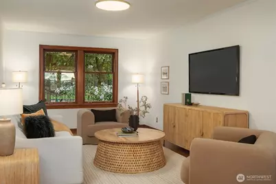 2409 29th Avenue W, Seattle, WA 98199 - Photo 11