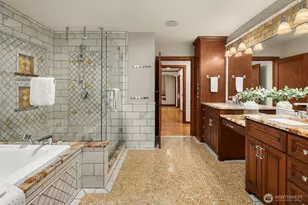 2409 29th Ave W, Seattle, WA 98199 - Photo 25