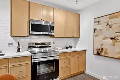 6547 42nd Avenue SW #303, Seattle, WA 98136 - Photo 11