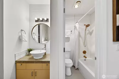 6547 42nd Avenue SW #303, Seattle, WA 98136 - Photo 21