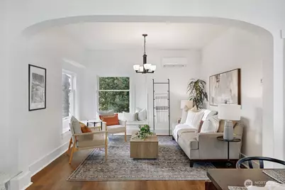 7043 24th Avenue NW, Seattle, WA 98117 - Photo 3