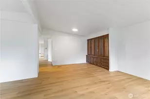 9527 Longmire Ct SE, Yelm, WA 98597 - Photo 5