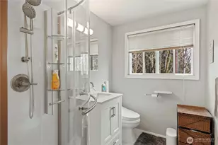 50 NE Alta Vista Dr, Belfair, WA 98528 - Photo 17