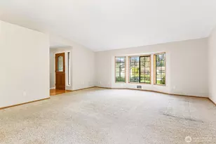 6811 59th Dr NE, Marysville, WA 98270 - Photo 5