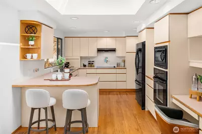 14514 NE 5th Street, Bellevue, WA 98007 - Photo 7