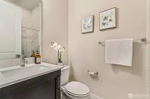 24509 NE 13th Pl, Sammamish, WA 98074 - Photo 19