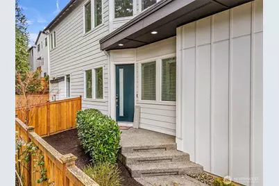 24509 NE 13th Place, Sammamish, WA 98074 - Photo 3