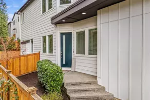 24509 NE 13th Pl, Sammamish, WA 98074 - Photo 3
