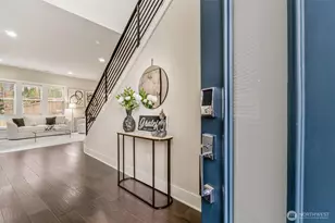 24509 NE 13th Pl, Sammamish, WA 98074 - Photo 3