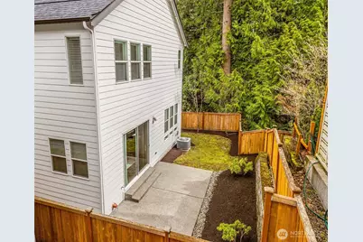 24509 NE 13th Place, Sammamish, WA 98074 - Photo 35