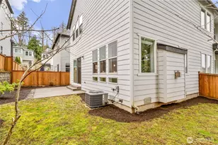 24509 NE 13th Pl, Sammamish, WA 98074 - Photo 33