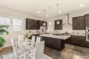 24509 NE 13th Pl, Sammamish, WA 98074 - Photo 11