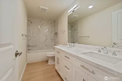 14522 NE 5th Street, Bellevue, WA 98007 - Photo 13