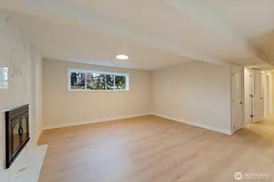 14522 NE 5th St, Bellevue, WA 98007 - Photo 19