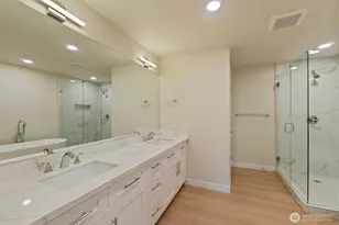 14522 NE 5th St, Bellevue, WA 98007 - Photo 9