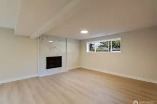 14522 NE 5th St, Bellevue, WA 98007 - Photo 17