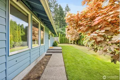 3645 67th Avenue W, University Place, WA 98466 - Photo 3