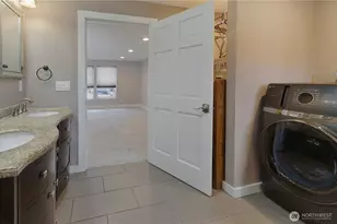 3645 67th Ave W, University Place, WA 98466 - Photo 15