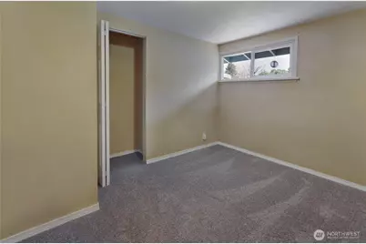 3645 67th Avenue W, University Place, WA 98466 - Photo 13