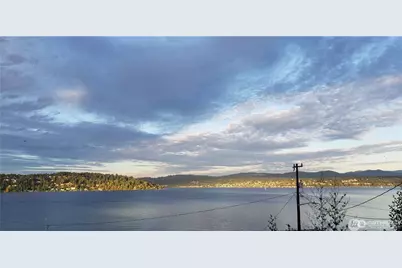 9837 Rainier Avenue S, Seattle, WA 98118 - Photo 17