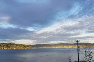 9837 Rainier Ave S, Seattle, WA 98118 - Photo 17