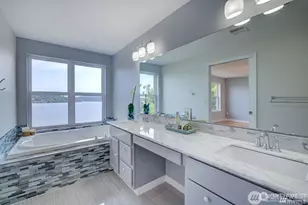 9837 Rainier Ave S, Seattle, WA 98118 - Photo 13