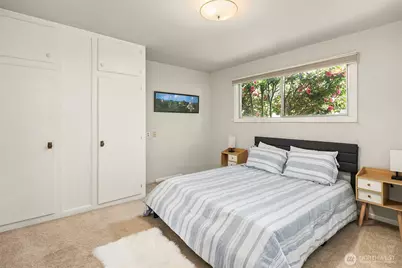 321 6th Avenue S, Kirkland, WA 98033 - Photo 9