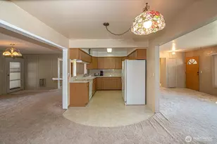 318 NE Lambert Ave, College Place, WA 99324 - Photo 17