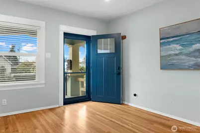 712 S 58th Street, Tacoma, WA 98408 - Photo 7