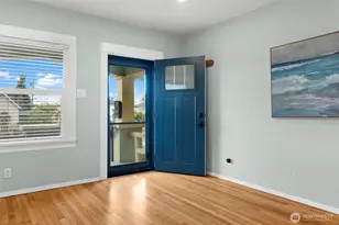 712 S 58th St, Tacoma, WA 98408 - Photo 7