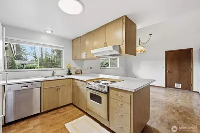 3604 70th Avenue Ct W, University Place, WA 98446 - Photo 11