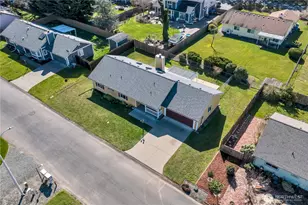 126 117th St E, Tacoma, WA 98445 - Photo 25