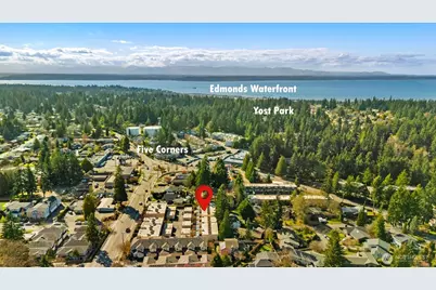 8229 212th Street SW #102, Edmonds, WA 98026 - Photo 5