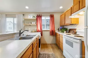 11233 3rd Ave Ct E, Tacoma, WA 98445 - Photo 7