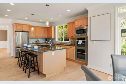 18212 85th Place W, Edmonds, WA 98026 - Photo 11