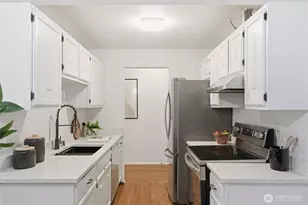 2034 14th Ave W, Seattle, WA 98119 - Photo 5